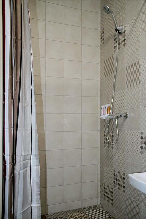 Solo Apartment Virmenska Kyiv Exterior foto